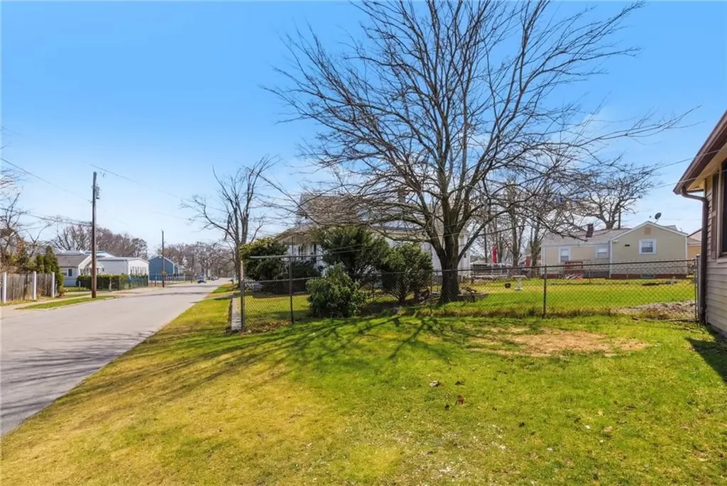 67 Fred Street Pawtucket RI 02860