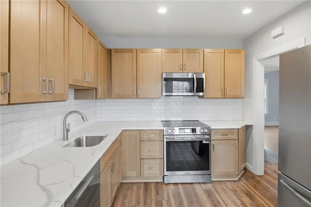 67 Fred Street Pawtucket RI 02860