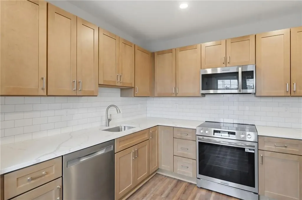 67 Fred Street Pawtucket RI 02860