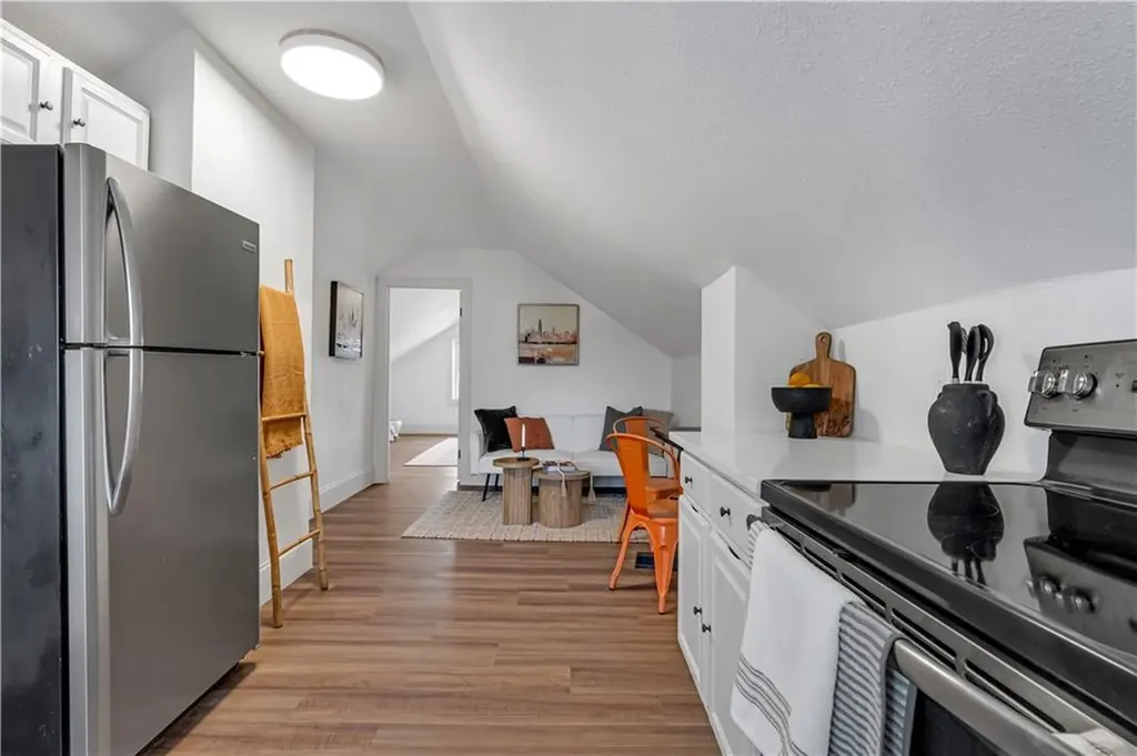 26 28 Clinton Street Johnston RI 02919