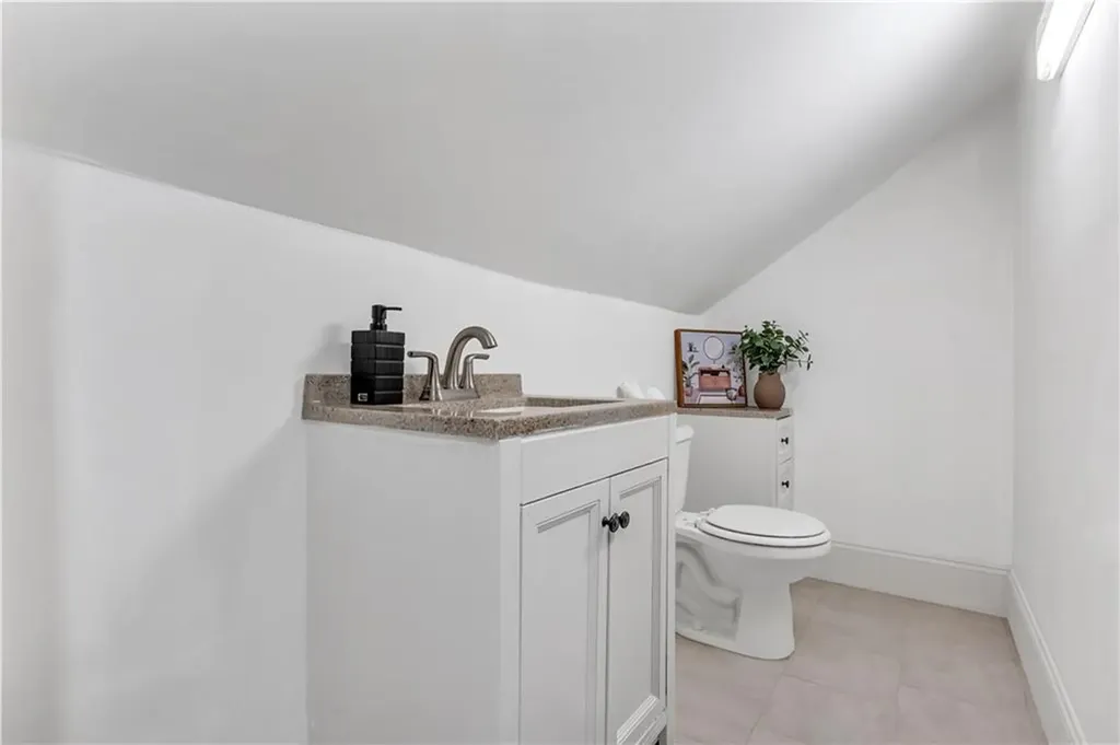 26 28 Clinton Street Johnston RI 02919