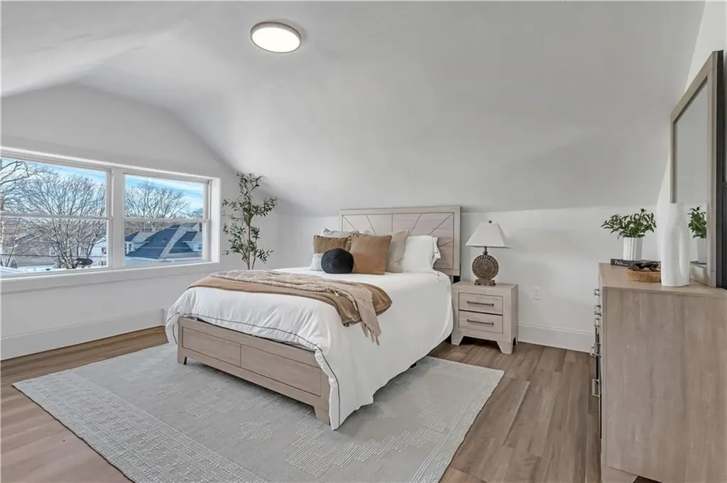 26 28 Clinton Street Johnston RI 02919