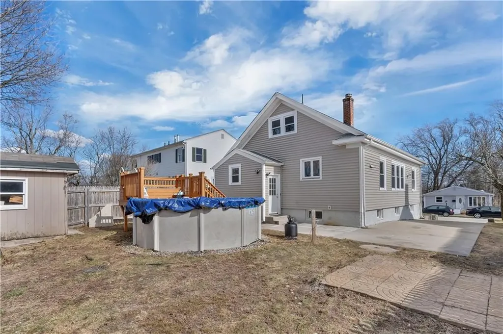 26 28 Clinton Street Johnston RI 02919