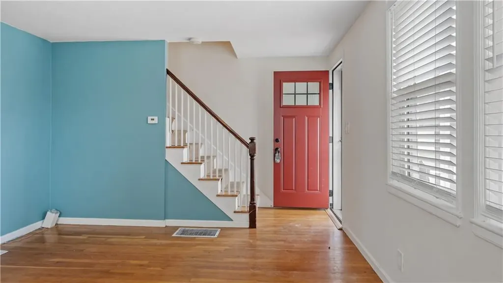 5 7 Shangri La Lane Middletown RI 02842