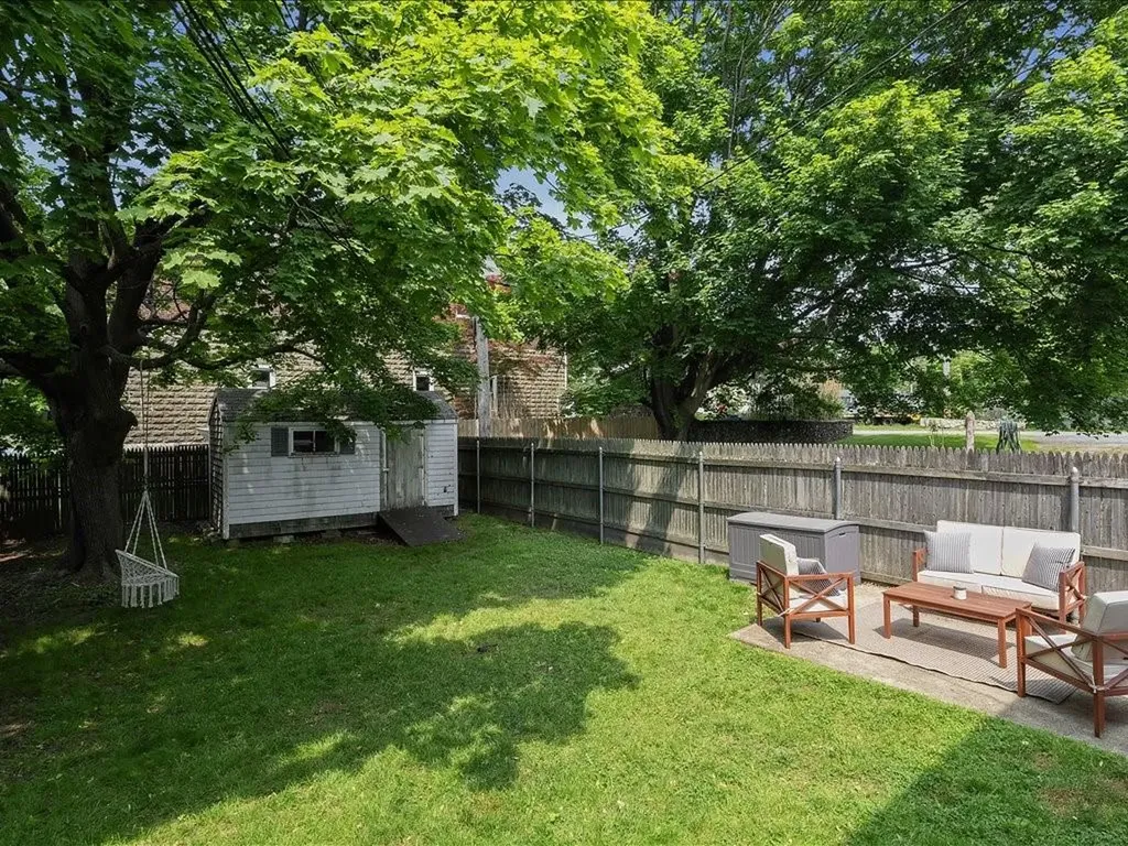 5 7 Shangri La Lane Middletown RI 02842