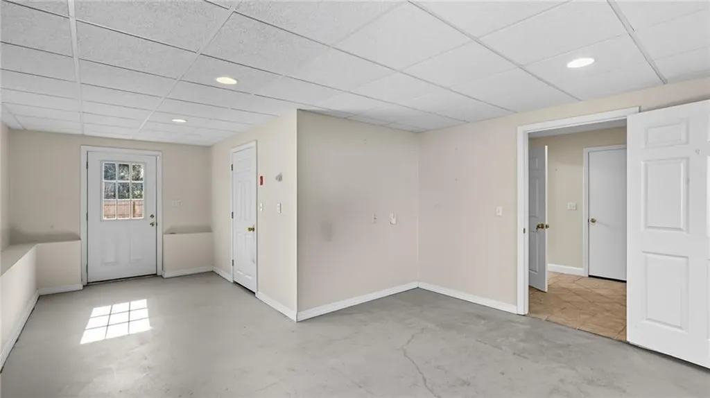 106 Cedar Avenue Portsmouth RI 02871