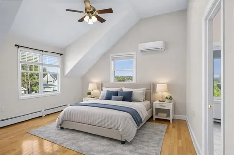 106 Cedar Avenue Portsmouth RI 02871