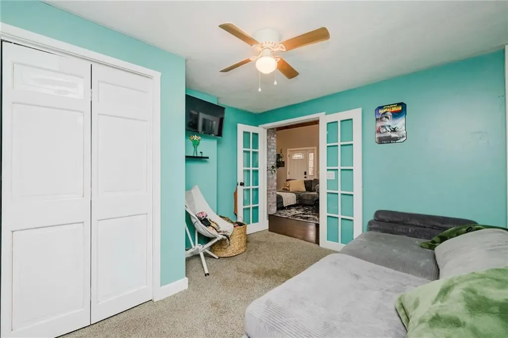 235 Lippitt Avenue Cranston RI 02921