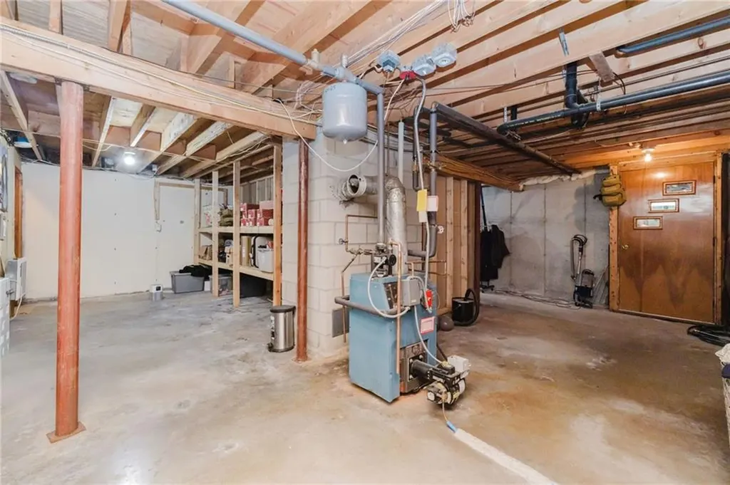 235 Lippitt Avenue Cranston RI 02921