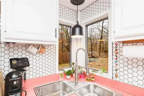 235 Lippitt Avenue Cranston RI 02921