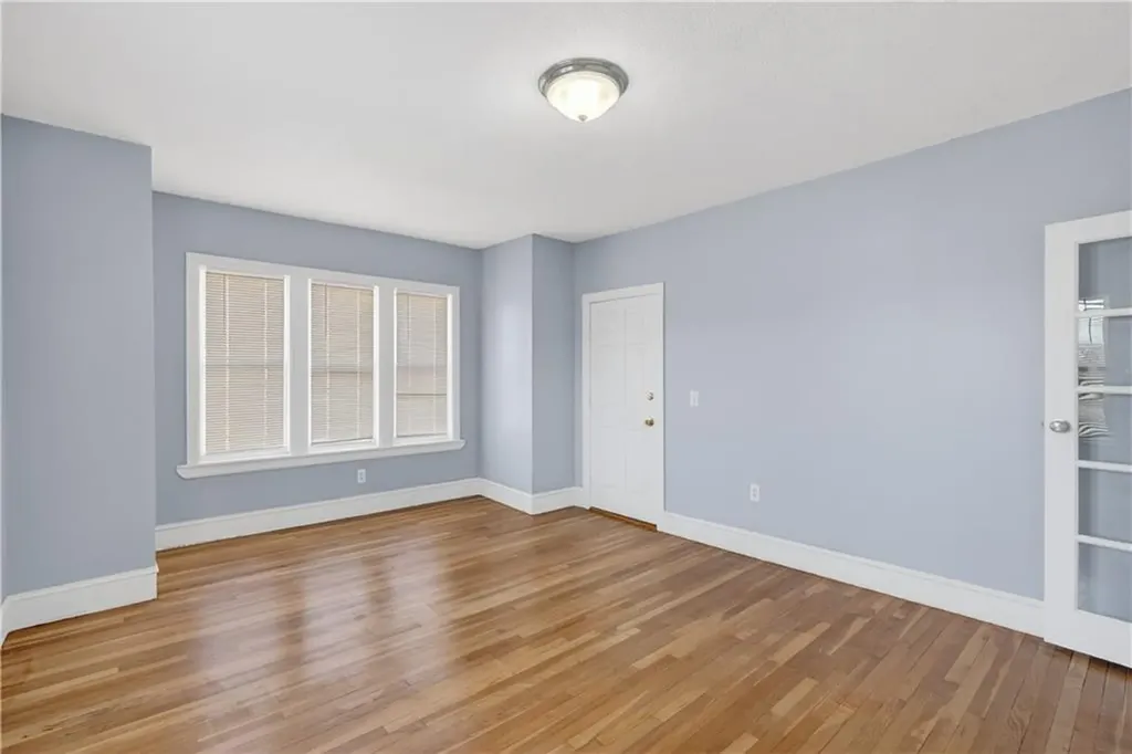 108 110 Sumner Avenue Central Falls RI 02863