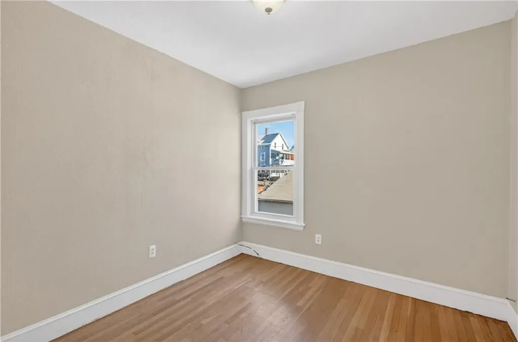 108 110 Sumner Avenue Central Falls RI 02863