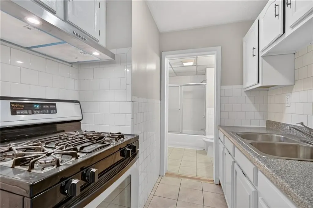 108 110 Sumner Avenue Central Falls RI 02863