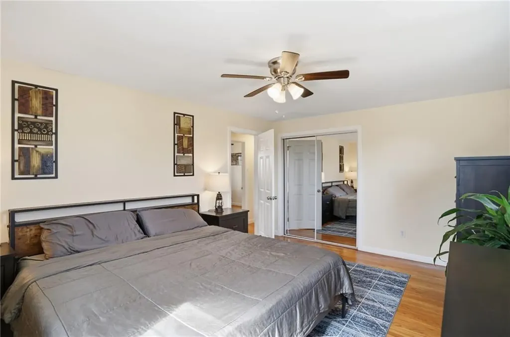 1270 Hope Street Bristol RI 02809