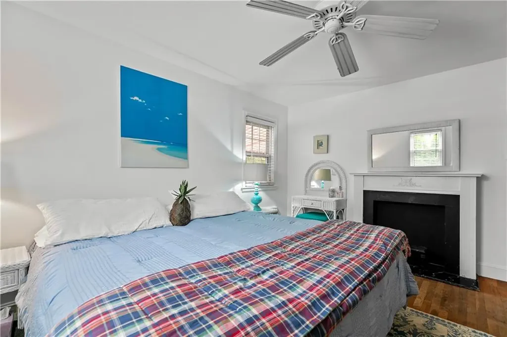 2 Cliff Avenue Newport RI 02840
