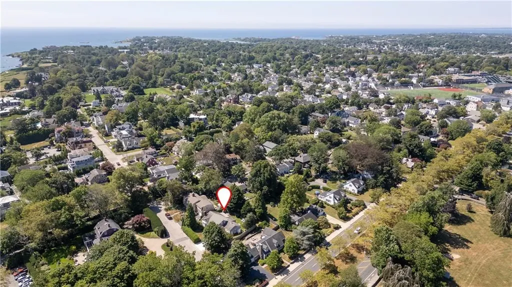 2 Cliff Avenue Newport RI 02840