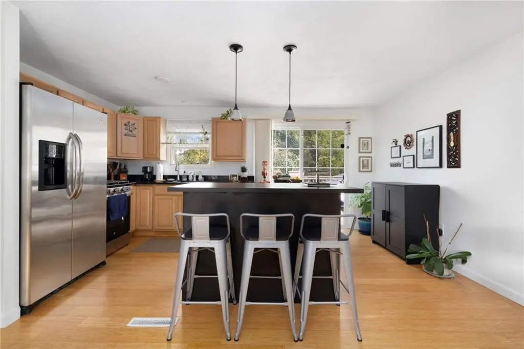 25 Webb Avenue Warwick RI 02889