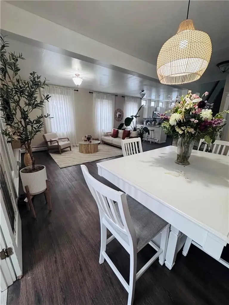 115 Irving Road Warwick RI 02888