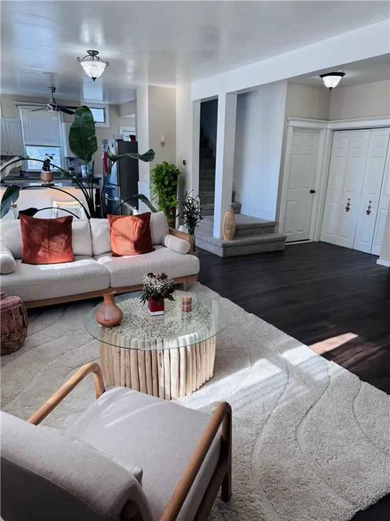 115 Irving Road Warwick RI 02888