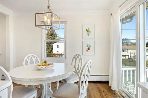 6 Jenkins Street Bristol RI 02809