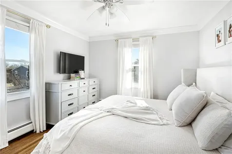 6 Jenkins Street Bristol RI 02809