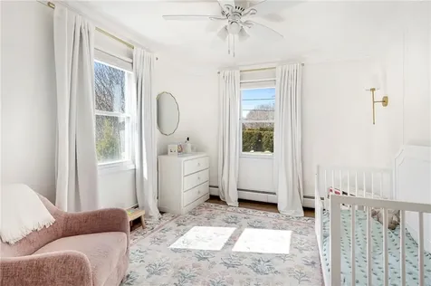 6 Jenkins Street Bristol RI 02809