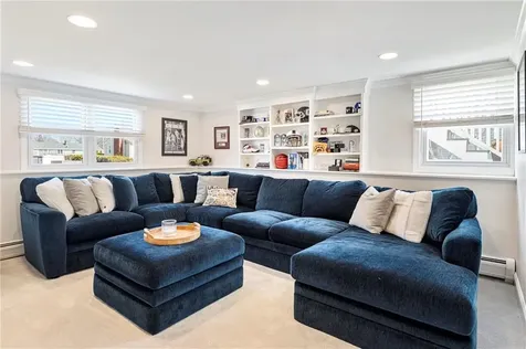 6 Jenkins Street Bristol RI 02809