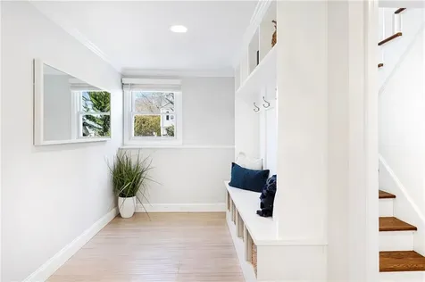 6 Jenkins Street Bristol RI 02809