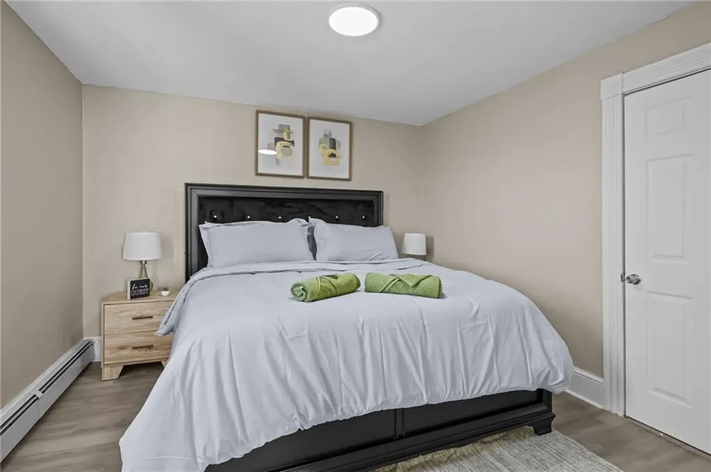 72 Rugby Street Providence RI 02905