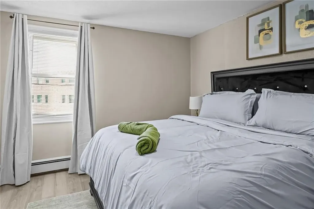 72 Rugby Street Providence RI 02905