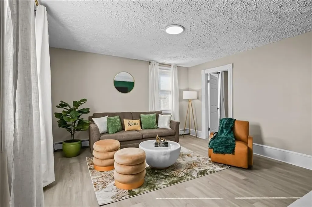 72 Rugby Street Providence RI 02905