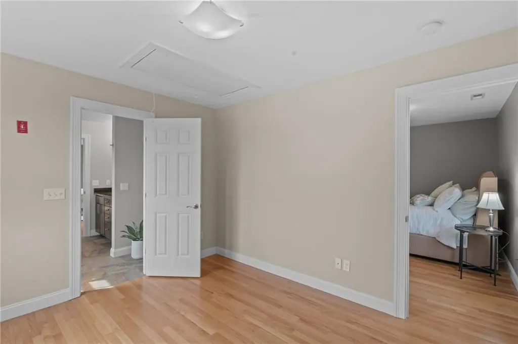 67 Fairview Lane Portsmouth RI 02871