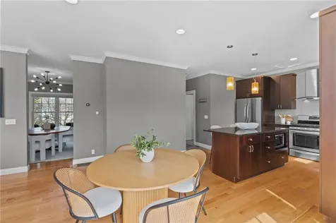 67 Fairview Lane Portsmouth RI 02871