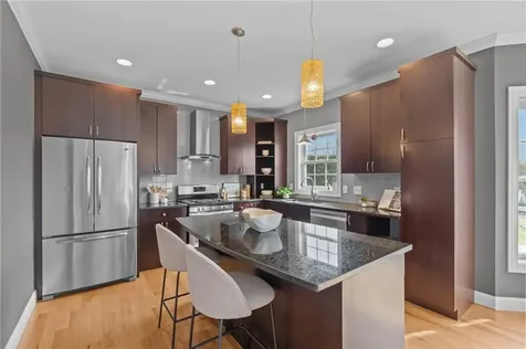 67 Fairview Lane Portsmouth RI 02871