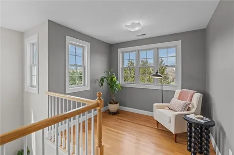67 Fairview Lane Portsmouth RI 02871