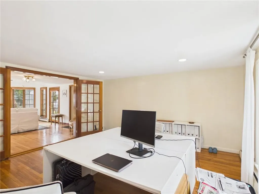 449 Love Lane Warwick RI 02886