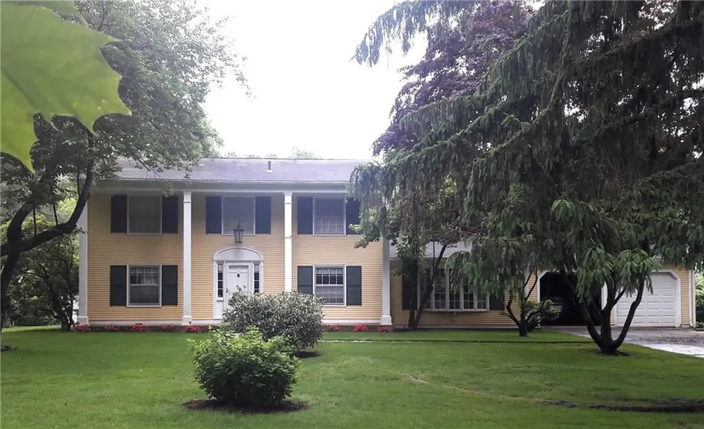 449 Love Lane Warwick RI 02886