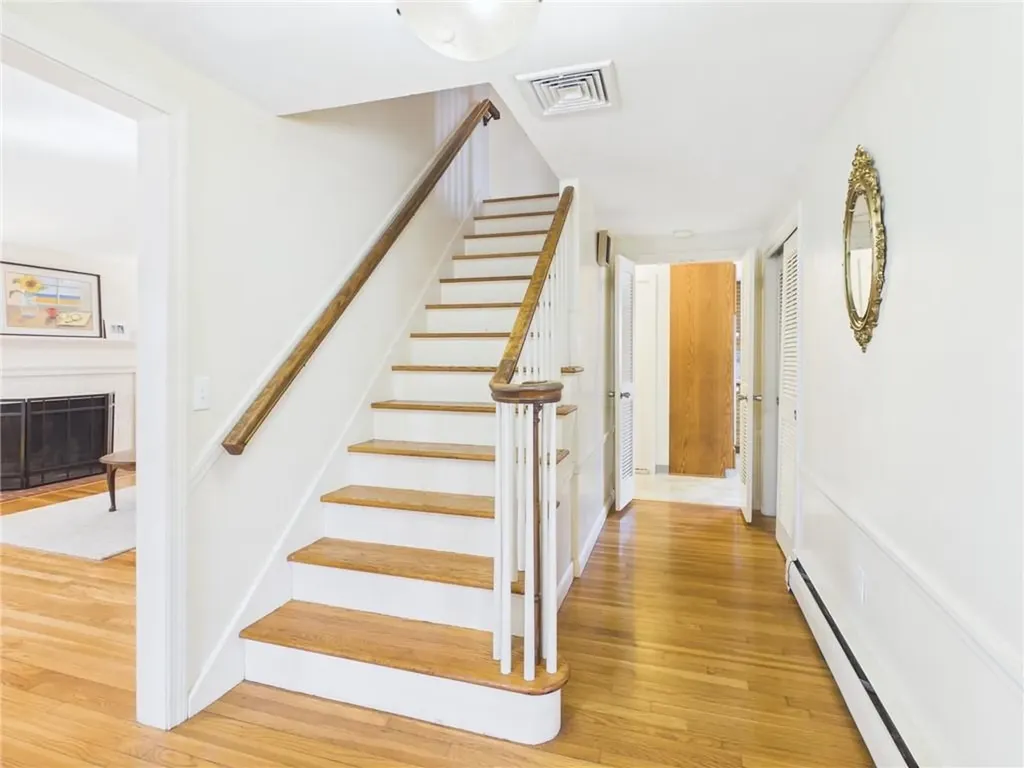 449 Love Lane Warwick RI 02886