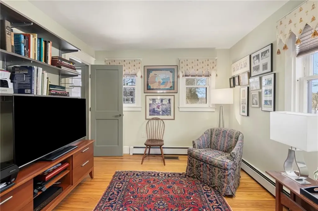 68 Sachuest Way Middletown RI 02842