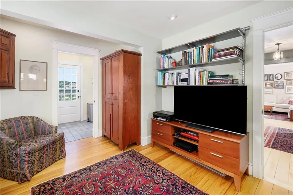 68 Sachuest Way Middletown RI 02842