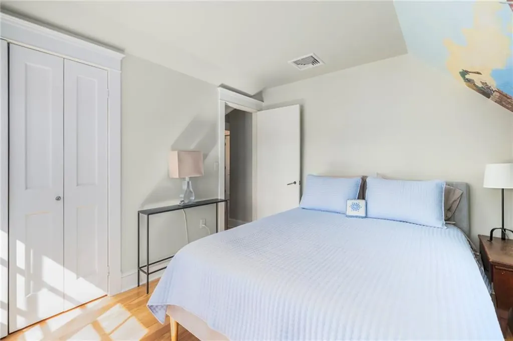68 Sachuest Way Middletown RI 02842