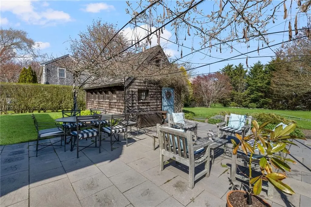 68 Sachuest Way Middletown RI 02842