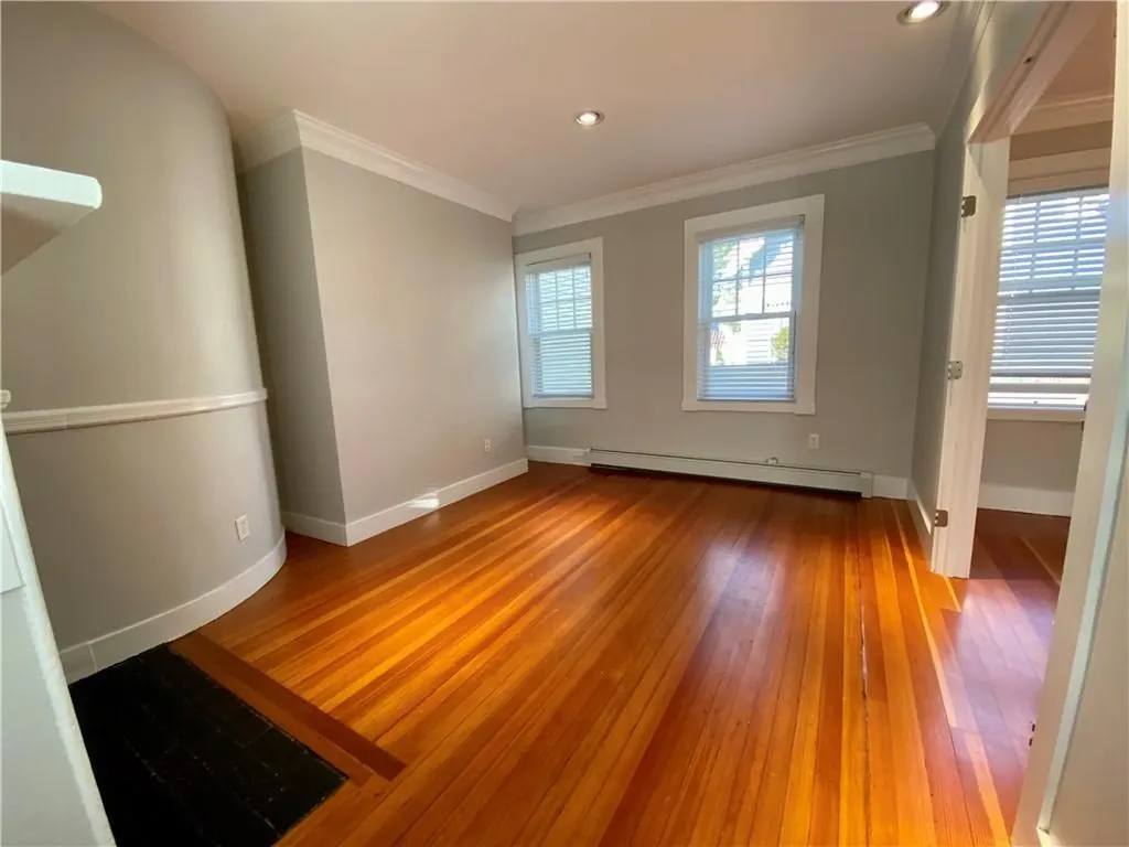 38 Mann Avenue Newport RI 02840