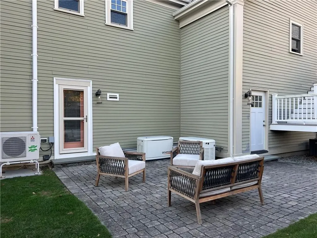 38 Mann Avenue Newport RI 02840