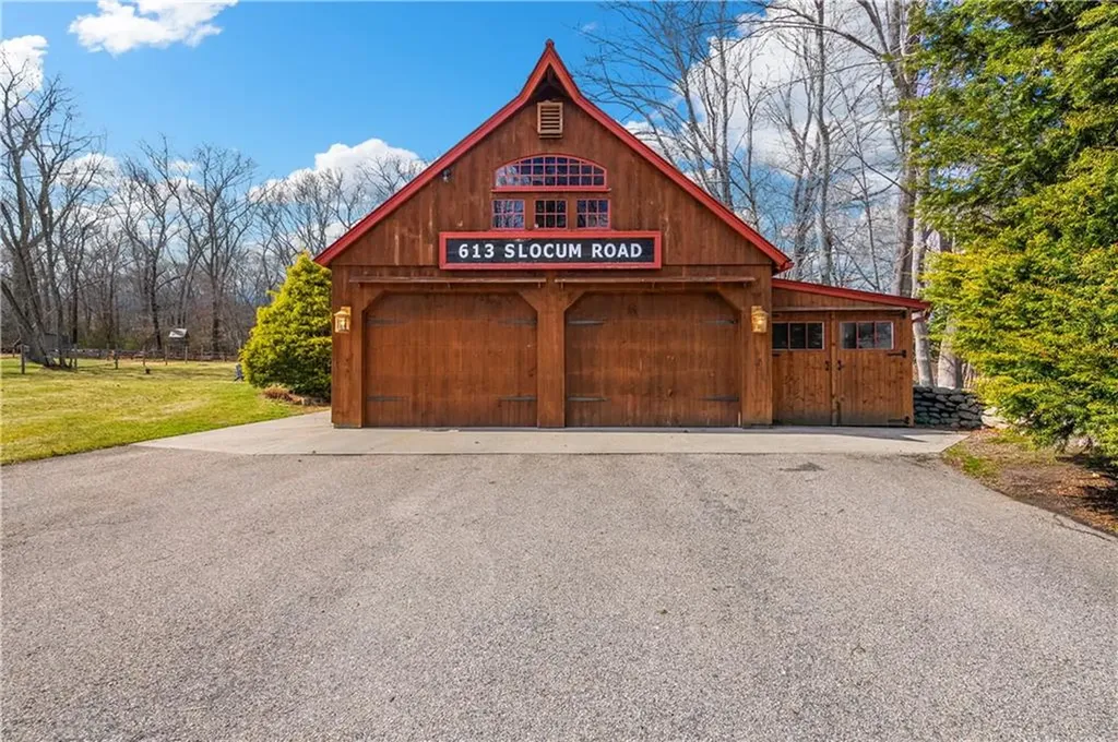613 Slocum Road Exeter RI 02874