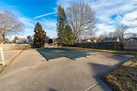 1020 Warwick Avenue Warwick RI 02888