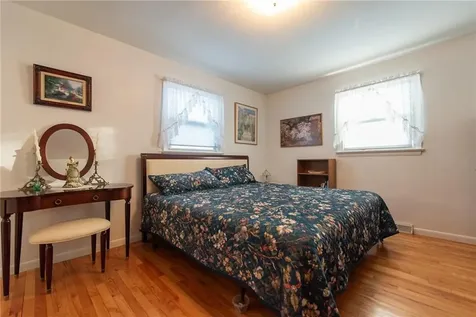 1020 Warwick Avenue Warwick RI 02888