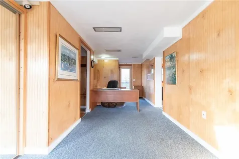 1020 Warwick Avenue Warwick RI 02888