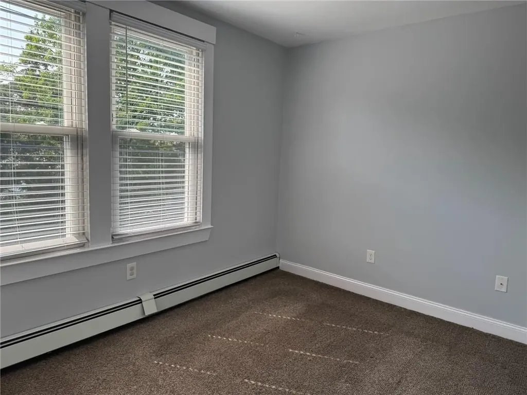 38 40 Freebody Street Newport RI 02840