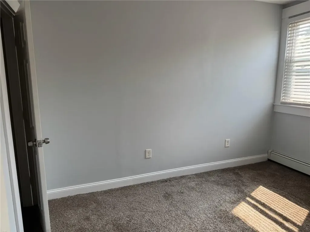 38 40 Freebody Street Newport RI 02840